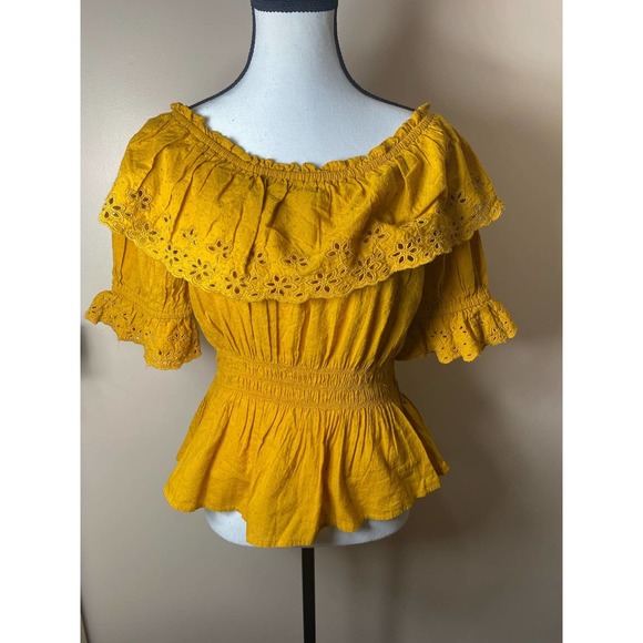 Universal Thread Boho Ruffle Top NWT - Picture 3 of 10